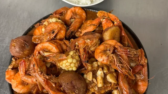 Chido Restaurant Bar 3.webp