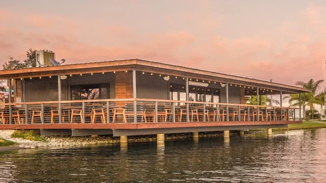 Edgewater Coastal Bar Grill Woodland 3.webp
