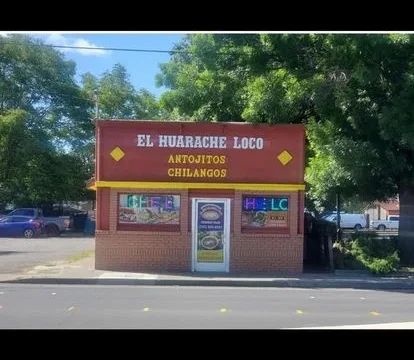 El Huarache Loco Tortas Chilangas 3.webp