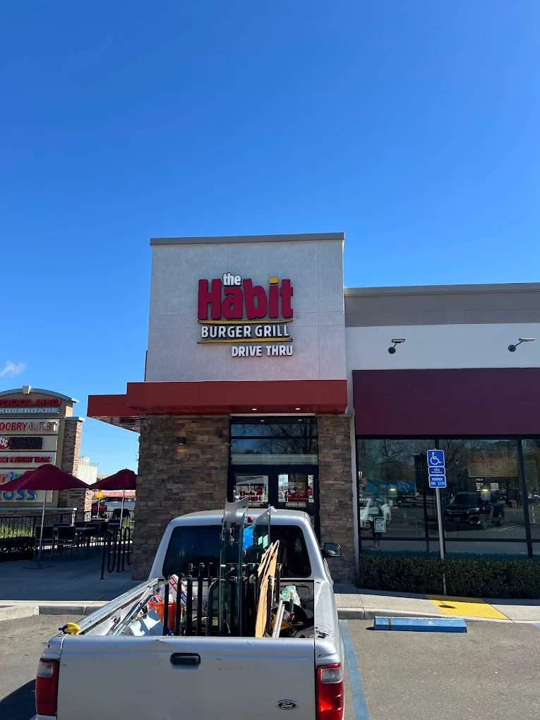 Habit Burger Grill 3.webp